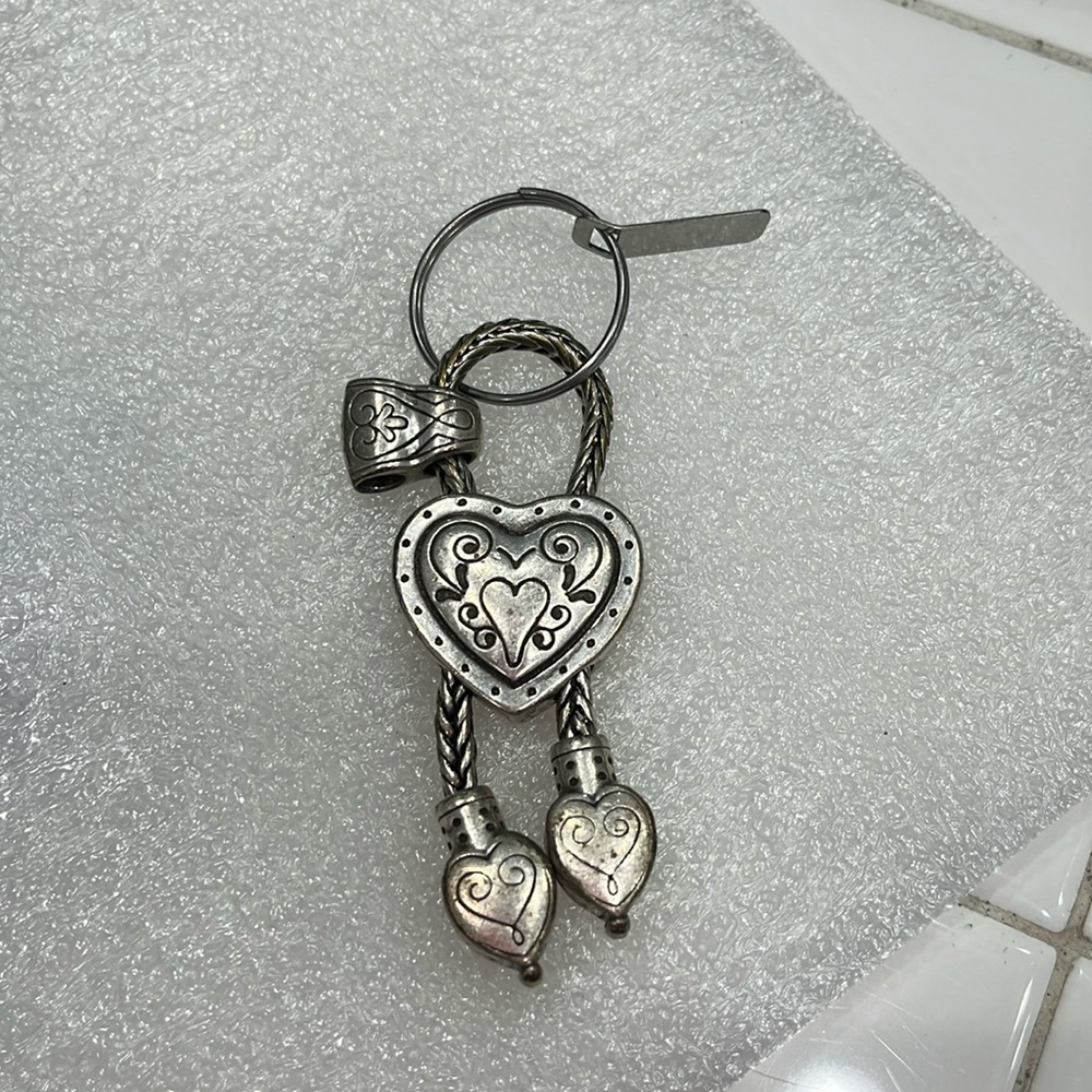 Brighton heart key fob in silver